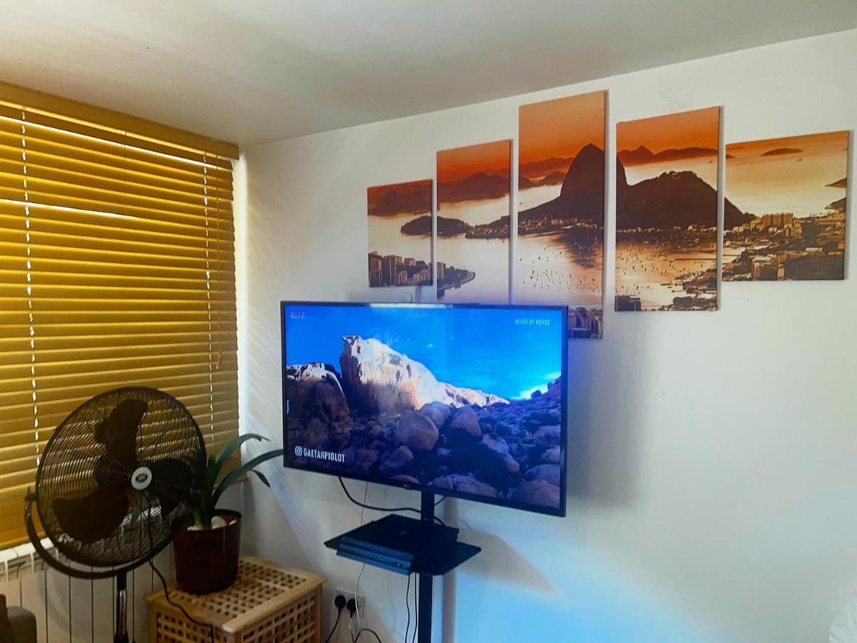 Garden Beautiful Cozy Flat , Recent Decorated. Apartment London Ngoại thất bức ảnh