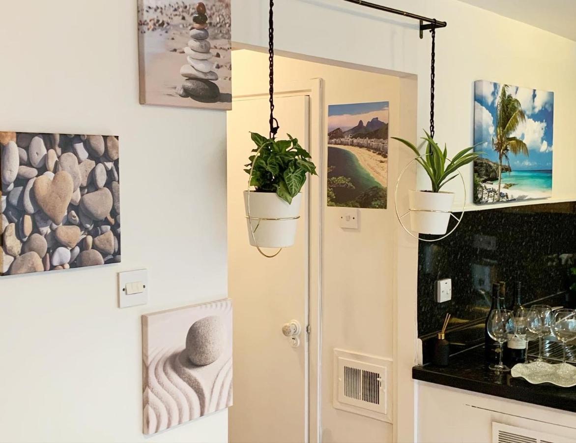 Garden Beautiful Cozy Flat , Recent Decorated. Apartment London Ngoại thất bức ảnh